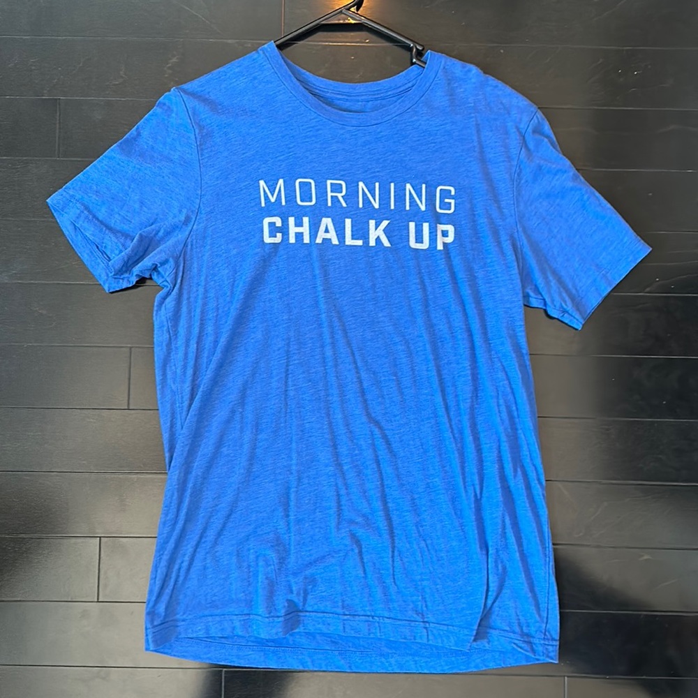 Morning Chalk Up Men’s T-shirt - size Large - blue